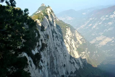 少華五峰覽群山